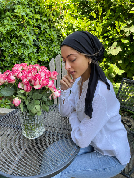 Black Head Scarf Hijab Lightweight Sleek Lycra Spandex Pre-Tied Head Hair Covering With Longer Ties